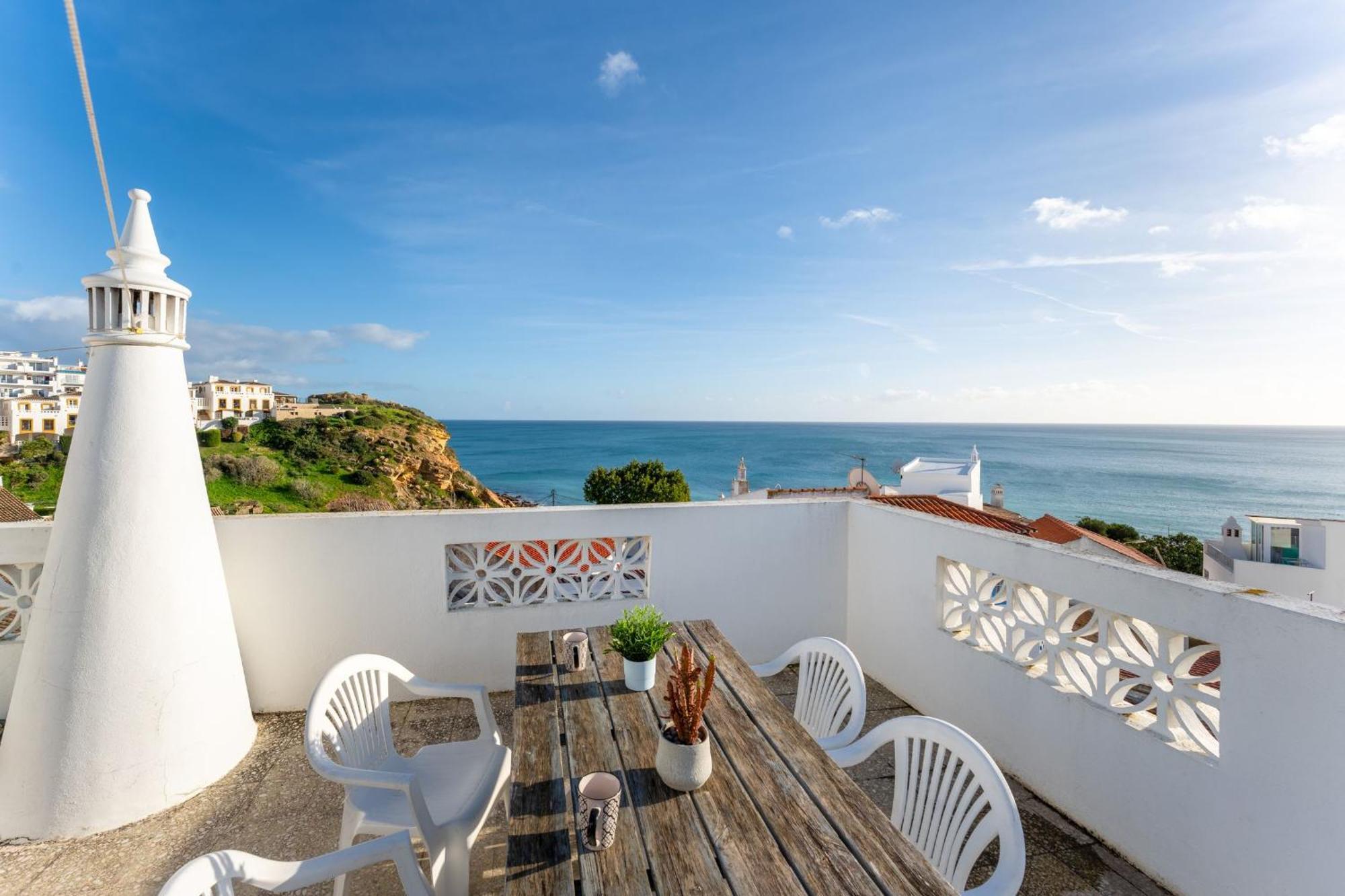 Comfy Flat W/ Rooftop Beach View By Lovelystay Burgau Εξωτερικό φωτογραφία