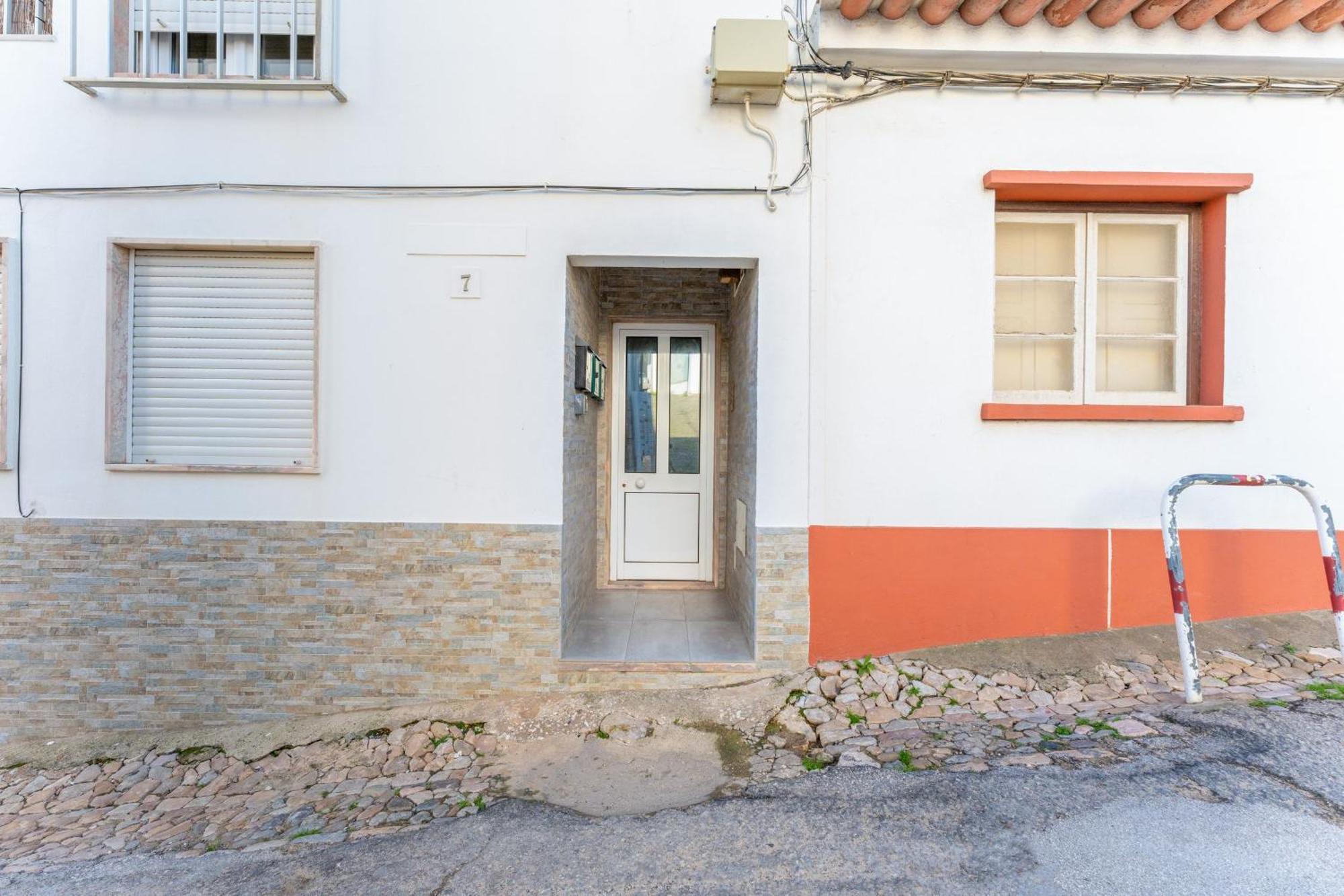 Comfy Flat W/ Rooftop Beach View By Lovelystay Burgau Εξωτερικό φωτογραφία